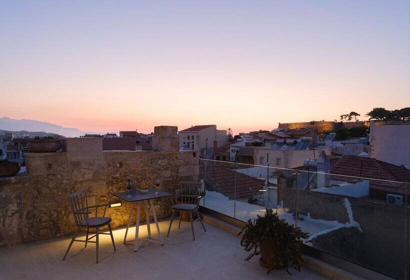 סוויטת פנטהאוז, Casa Dei Delfini