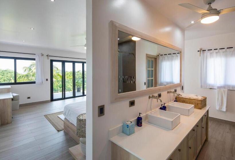 스탠다드 룸 킹사이즈 침대, Bodhi Tree Yoga Resort