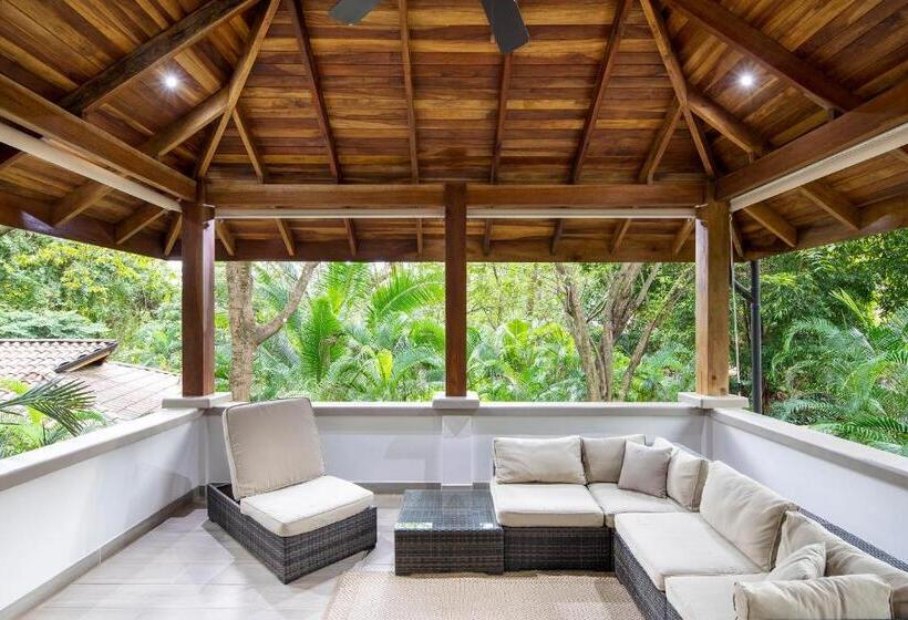 디럭스 방갈로, Bodhi Tree Yoga Resort