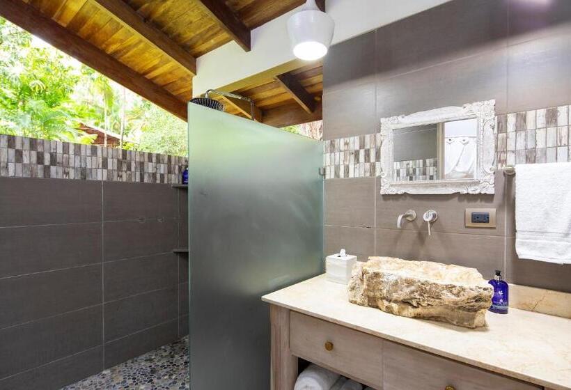 Бунгало Deluxe, Bodhi Tree Yoga Resort