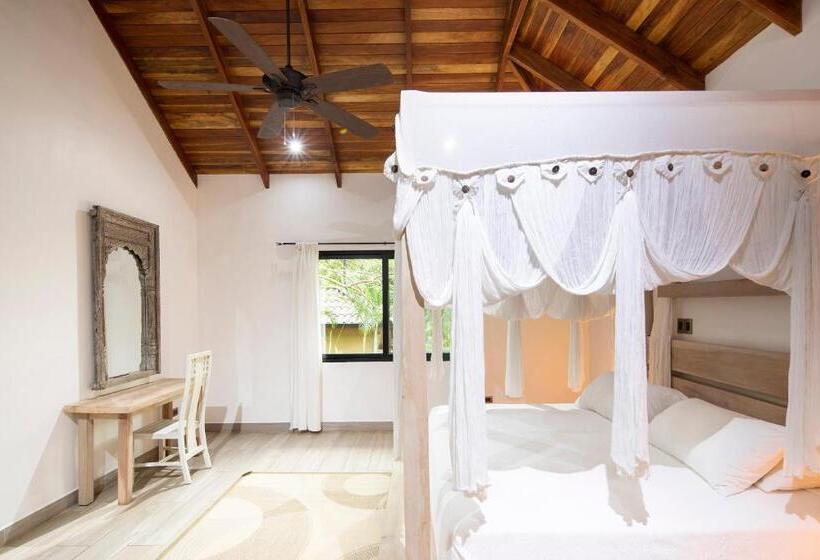 디럭스 방갈로, Bodhi Tree Yoga Resort