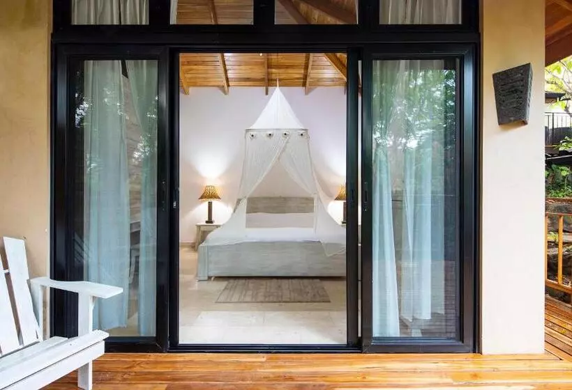 スタンダードバンガロー, Bodhi Tree Yoga Resort