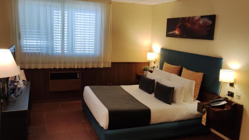 חדר משפחתי, Corsaro Etna Hotel&spa