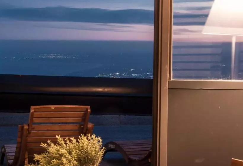 テラス付スーペリアルーム, Corsaro Etna Hotel&spa