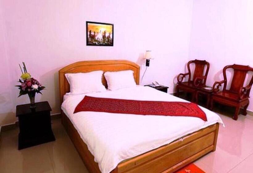 غرفة قياسية, Douangpraseuth