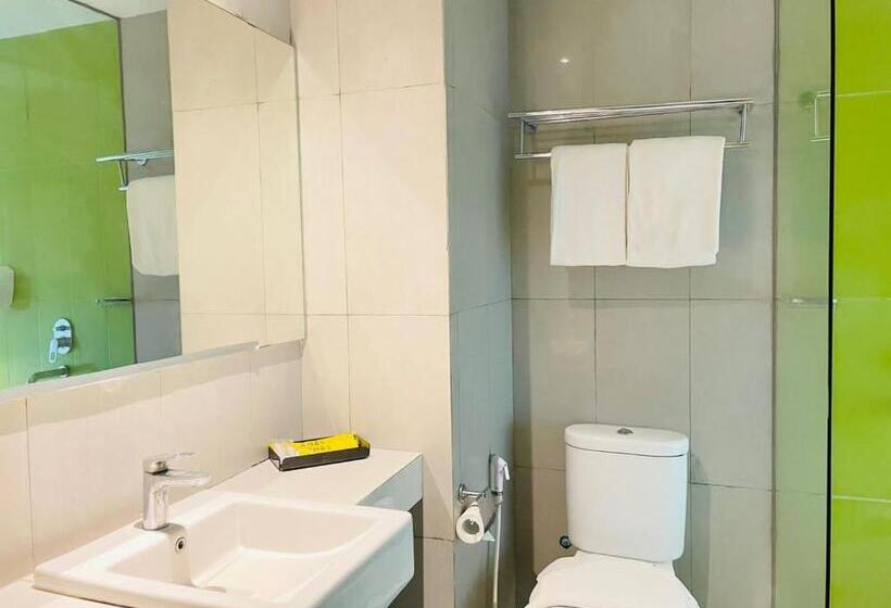 Chambre Deluxe, Khas Surabaya