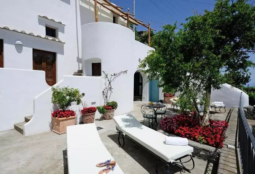 Triple Room Sea View, La Casa Del Melograno