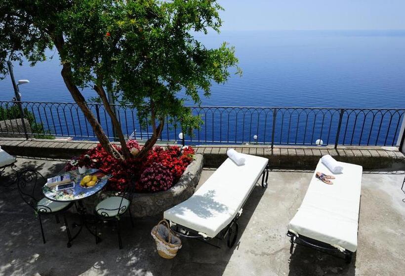 Triple Room Sea View, La Casa Del Melograno