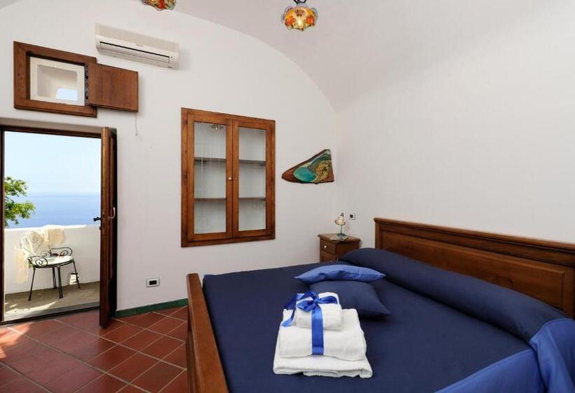 Triple Room Sea View, La Casa Del Melograno