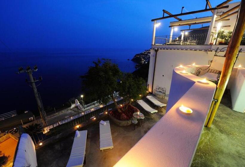 Номер Стандарт Вид на Море с Балконом, La Casa Del Melograno