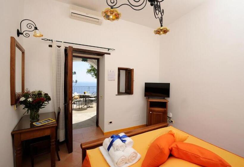 Номер Стандарт Вид на Море с Балконом, La Casa Del Melograno