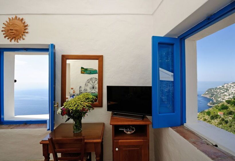 Четырехместный Номер Стандарт, La Casa Del Melograno