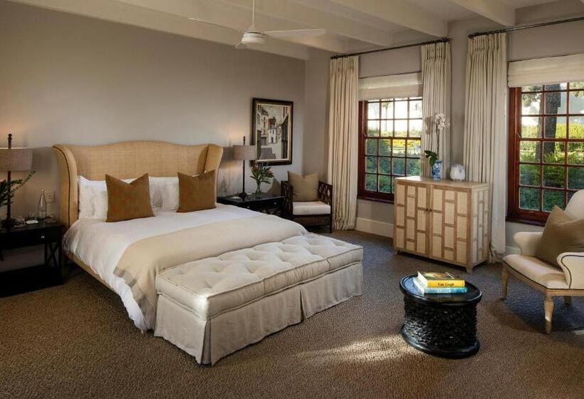 اتاق کلاسیک, Leeu Estates