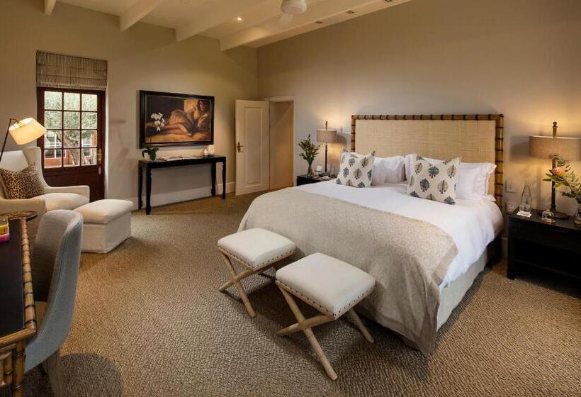 سوییت اجرایی, Leeu Estates