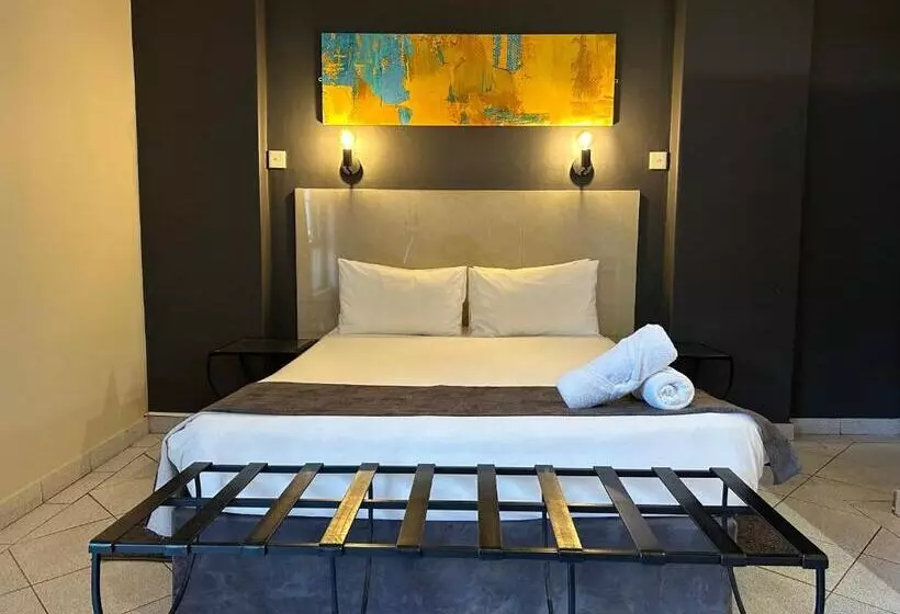 اتاق استاندارد, N1 Hotel Samora Machel Harare