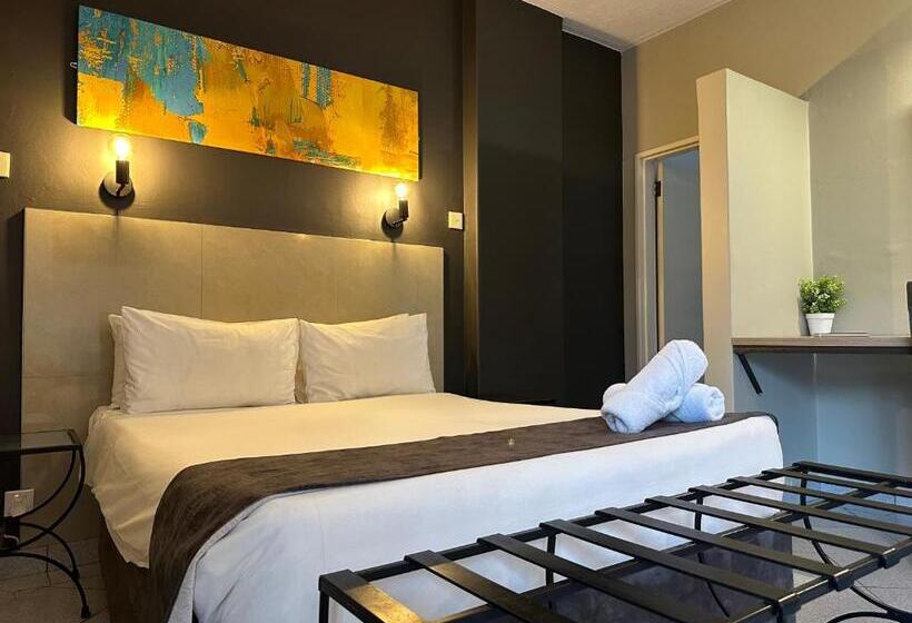 اتاق لوکس, N1 Hotel Samora Machel Harare