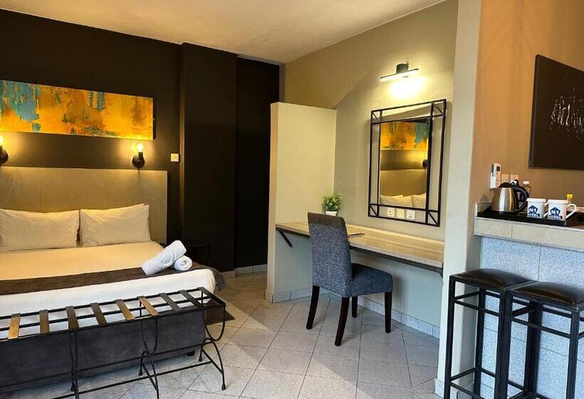 اتاق لوکس, N1 Hotel Samora Machel Harare