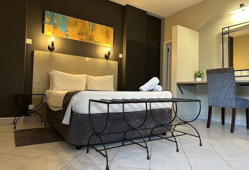 اتاق استاندارد, N1 Hotel Samora Machel Harare