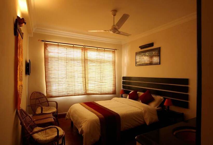 اتاق لوکس یک تخته, Thorong Peak