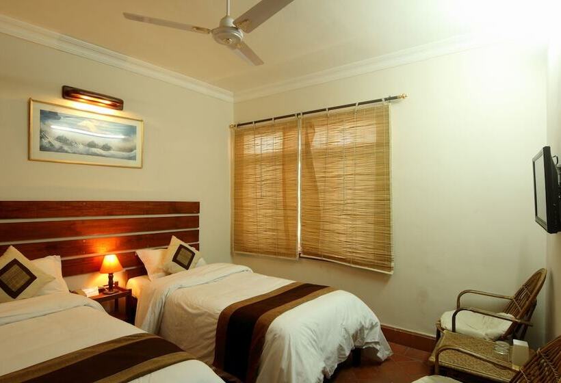 اتاق لوکس, Thorong Peak