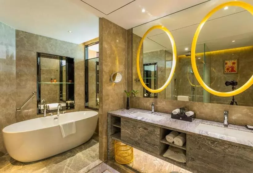 身障者適用キングサイズベッドルーム, Ramada Foshan Nanhai