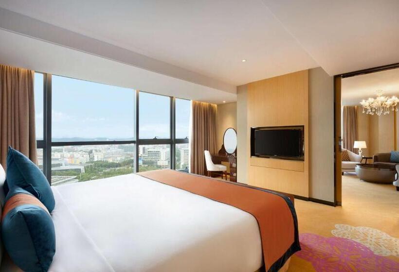 Superior Suite, Ramada Foshan Nanhai