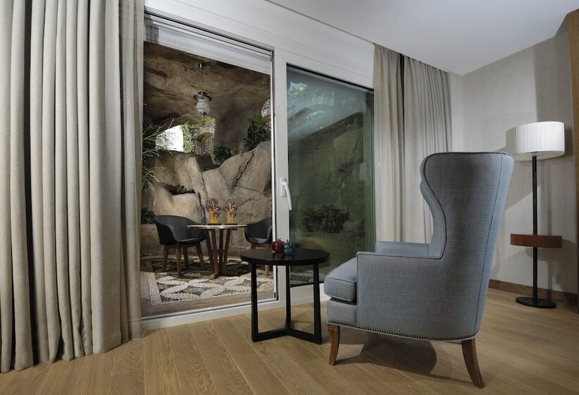 수피리어 룸, Regnum Escana Boutique