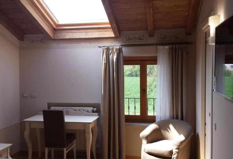 اتاق سوپریور, Sesmones