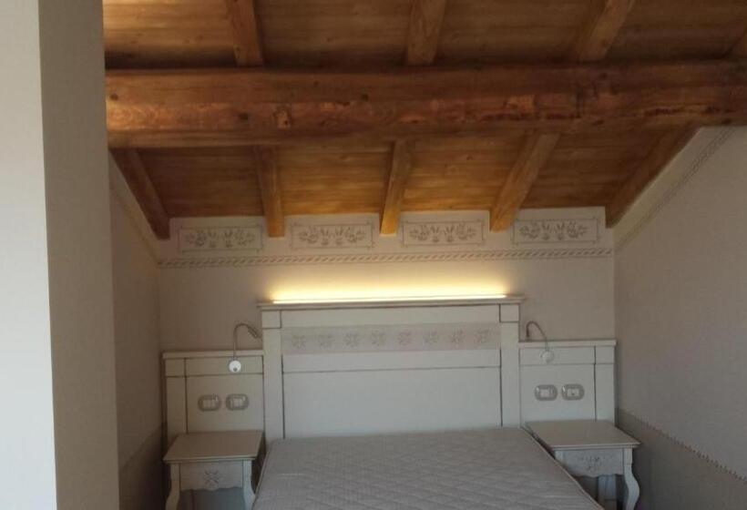 اتاق سوپریور, Sesmones