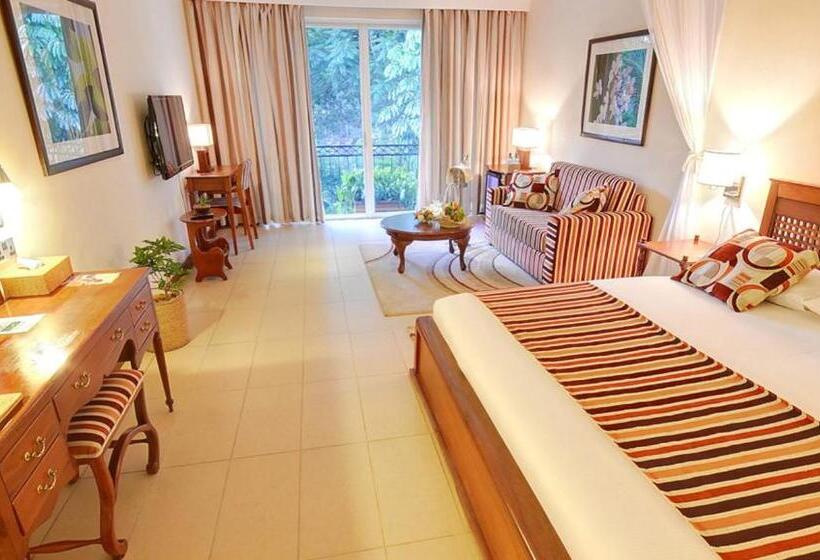 اتاق استاندارد با چشمانداز باغ, Sovereign