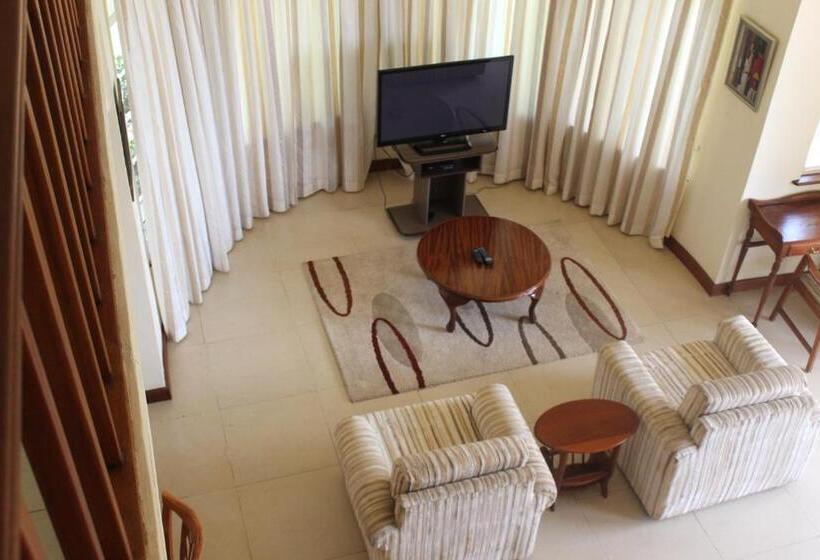 آپارتمان لوکس 1 خوابه, Sovereign