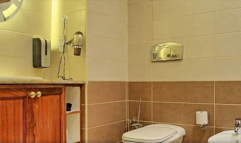 آپارتمان لوکس 1 خوابه, Sovereign