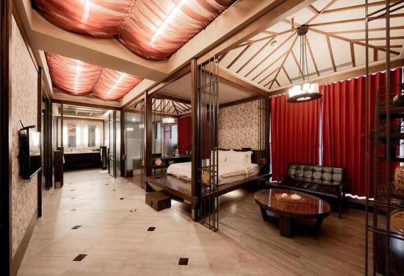 غرفة ديلوكس رباعية, Tian Xia Ju