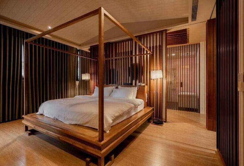 غرفة ديلوكس رباعية, Tian Xia Ju