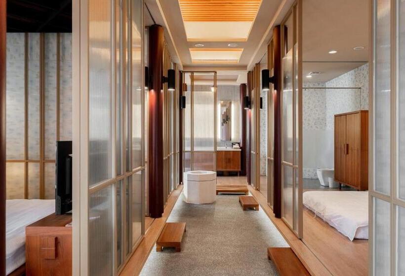 غرفة ديلوكس رباعية, Tian Xia Ju