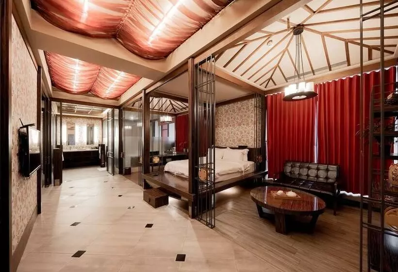 اتاق لوکس چهار تخته, Tianxiaju Motel