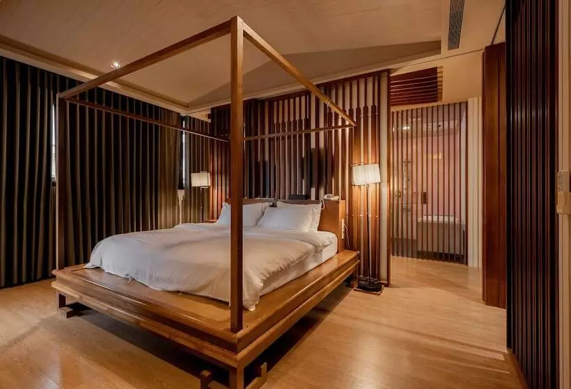 اتاق لوکس چهار تخته, Tianxiaju Motel