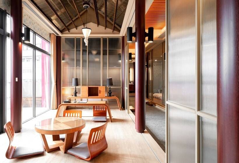 غرفة ديلوكس, Tian Xia Ju