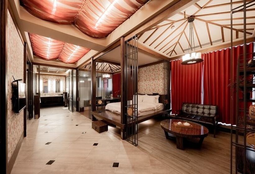 غرفة ديلوكس, Tian Xia Ju