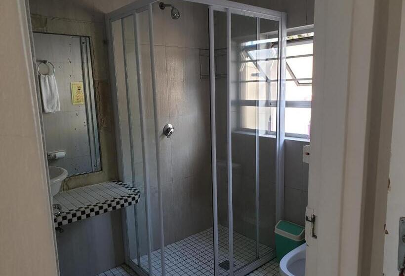 غرفة قياسية, Amakaya Backpackers Travelers Accommodation