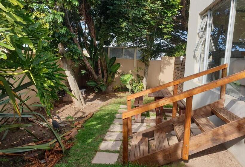 Семейный Номер, Amakaya Backpackers Travelers Accommodation