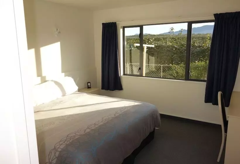 آپارتمان 1 خوابه, Avalon Manor Motel
