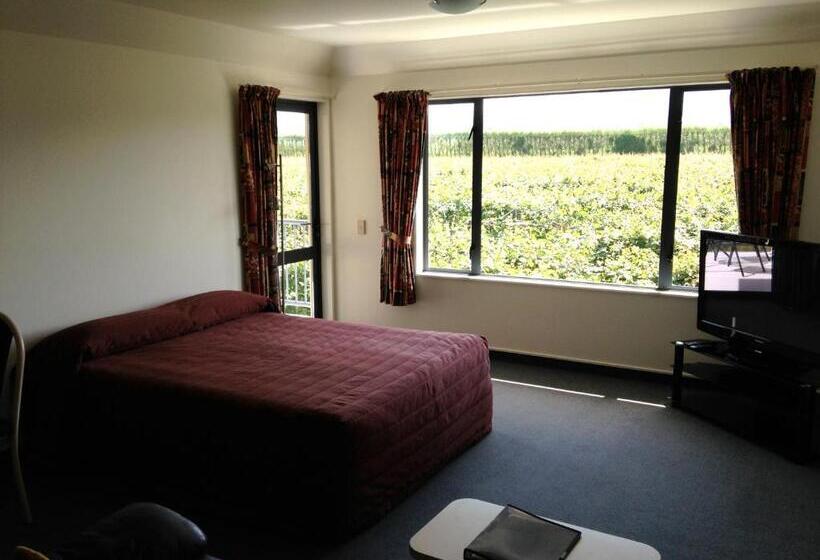 침실 1개 발코니 아파트, Avalon Manor Motel