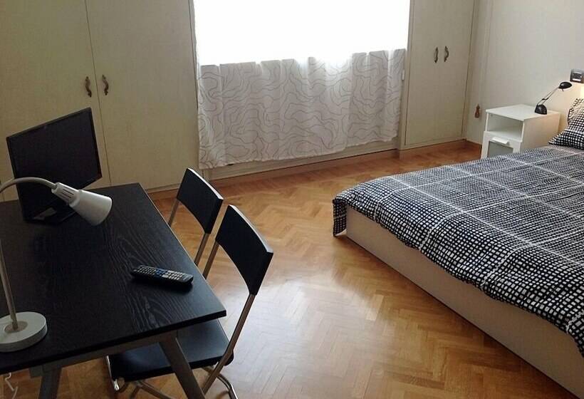 Habitació Estàndard Bany Compartit, Bologna Center Town