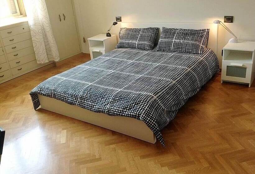 Habitació Estàndard Bany Compartit, Bologna Center Town