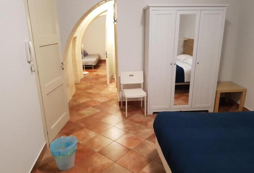 חדר סטנדרט, Iblea Paradise