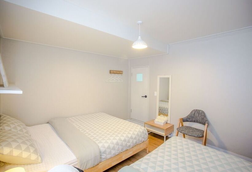 Quarto Triplo Estandar, Hostel Vanilla 2 Dongdaemun