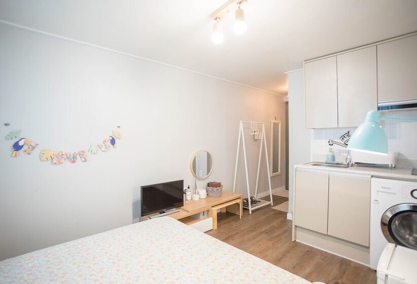 基本工作室, Hostel Vanilla 2 Dongdaemun