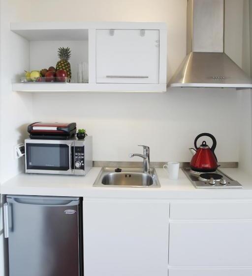 اتاق استاندارد, 1866 Court & Suites