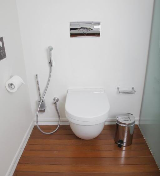 اتاق استاندارد, 1866 Court & Suites